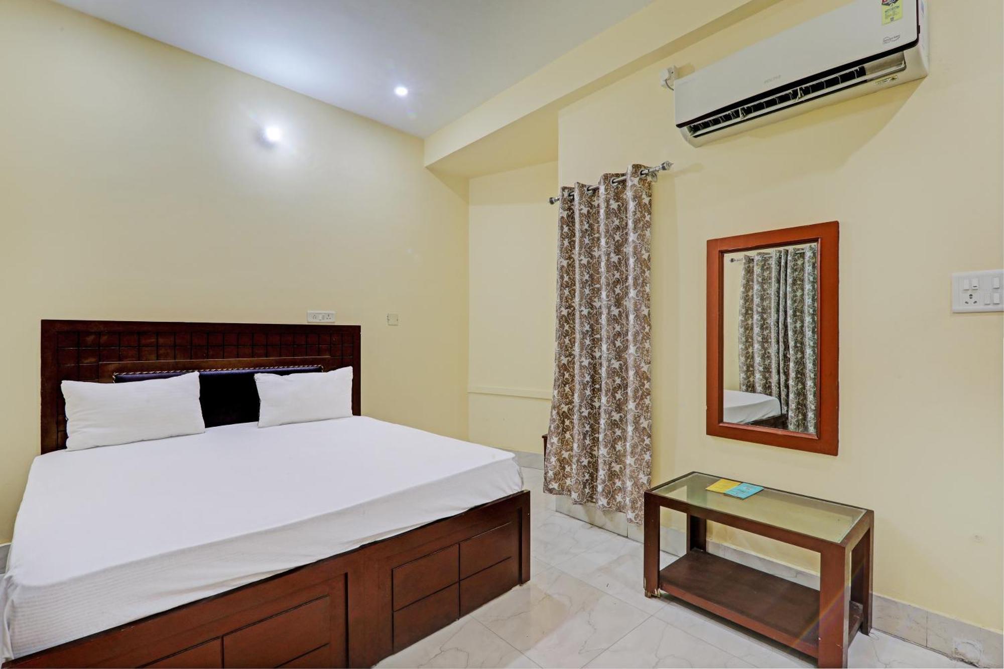 Hotel O Home Singhs Delight Варанаси Екстериор снимка